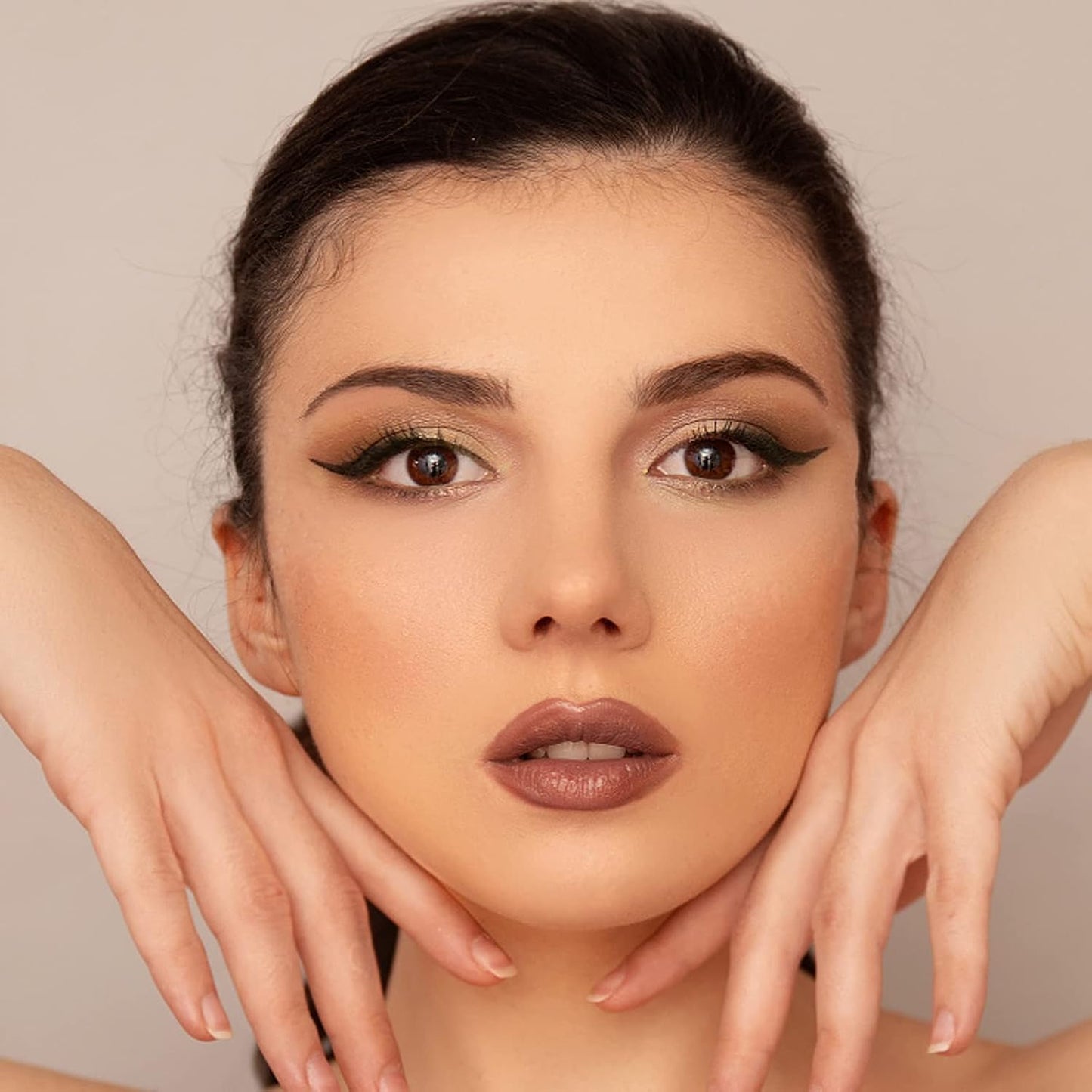 Boobeen Waterproof Eyeshadow Stick Crayon - Shimmer Cream Eyeshadow Pen for Easy Glitter Eye Makeup (15#)