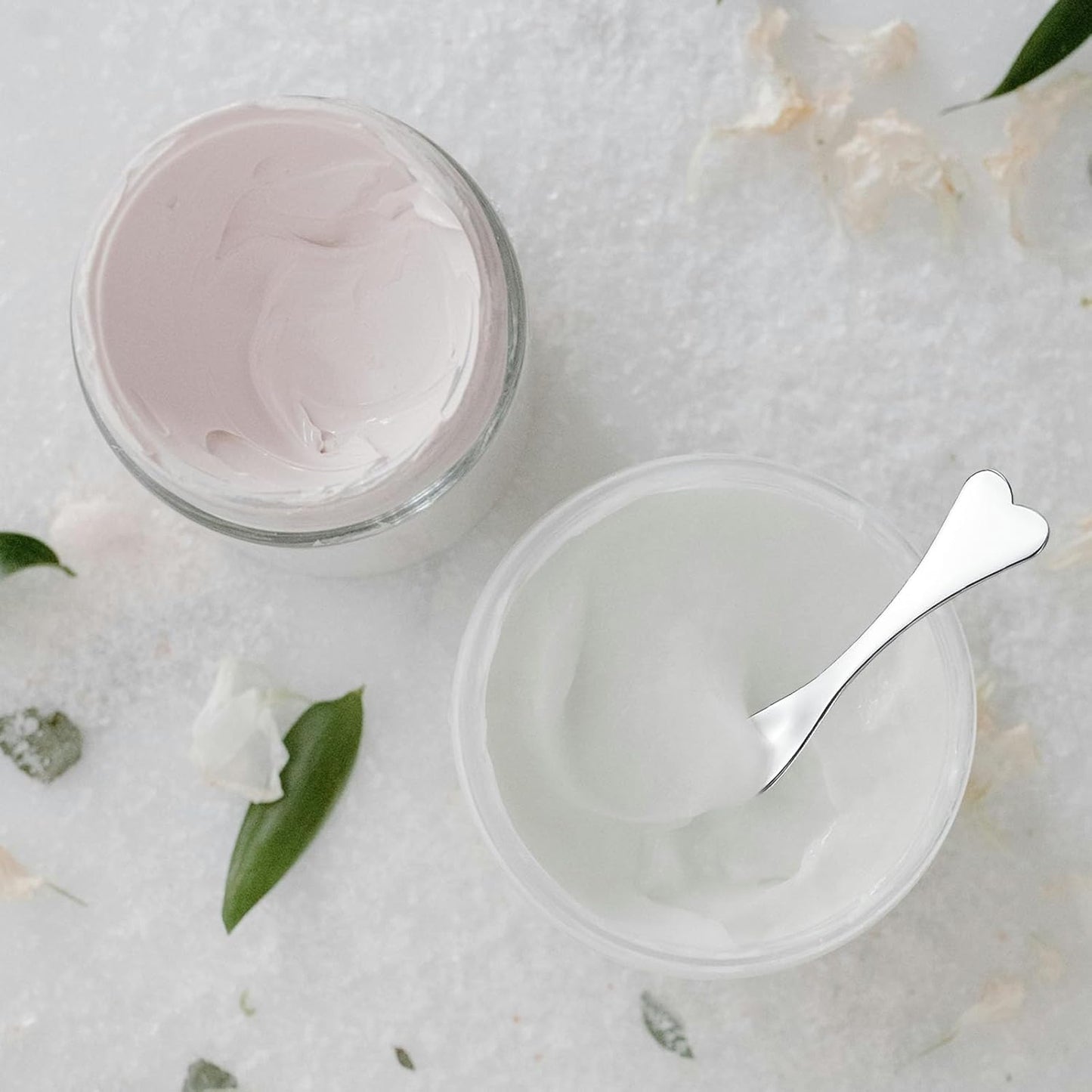 Aswewamt 6Pcs Mini Metal Makeup Spatula Facial Massage Scoop Heart-shaped Skincare Spatula Silver Cream Dig Beauty Spoons Reusable Cosmetic Applicator for Mixing and Sampling Face Mask Cream Lotions