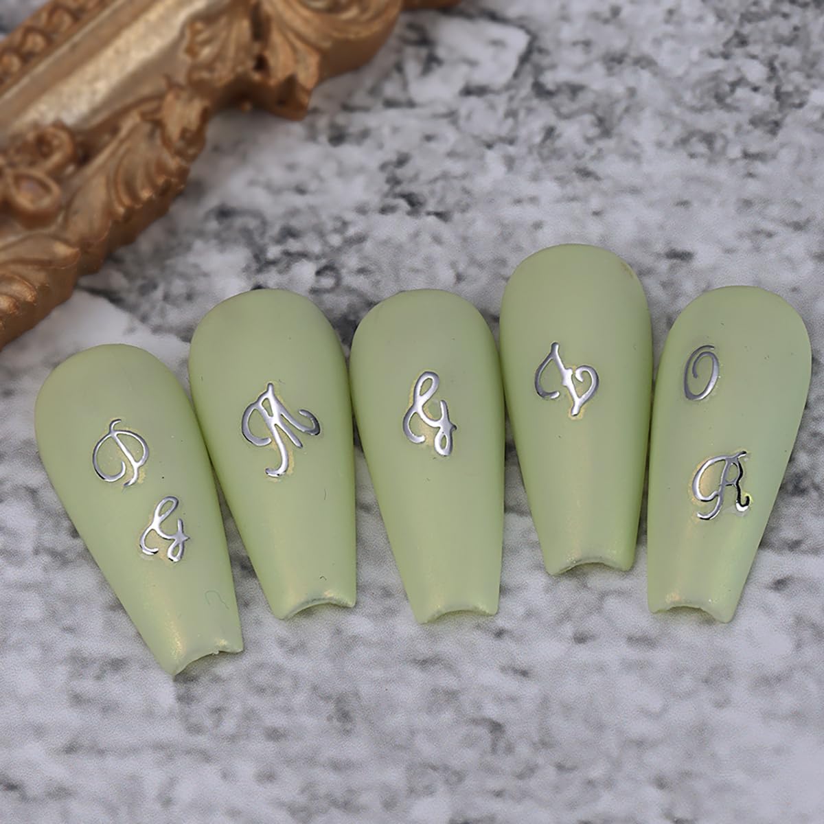 Letter Nail Art Stickers, Old English Letter Nail Art Decals 3D Self-Adhesive Gold Silver Black White Retro English Pattern Nail Design 6Pcs Nail Art Supplies for Women Nail Decoration