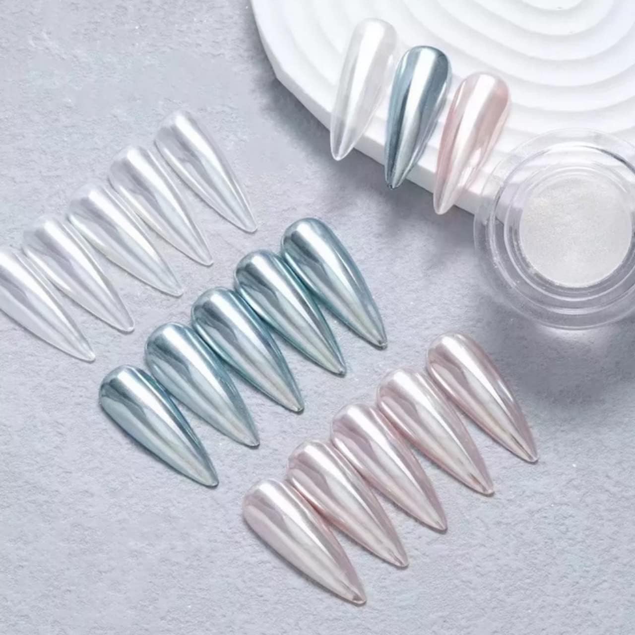 Pretty Diva White Chrome Nails Powder - 0.3g Super Glossy Mirror Effect White Moonlight Chrome Powder for Nails Manicure Pigment, Beginner-Friendly for Gel Nails
