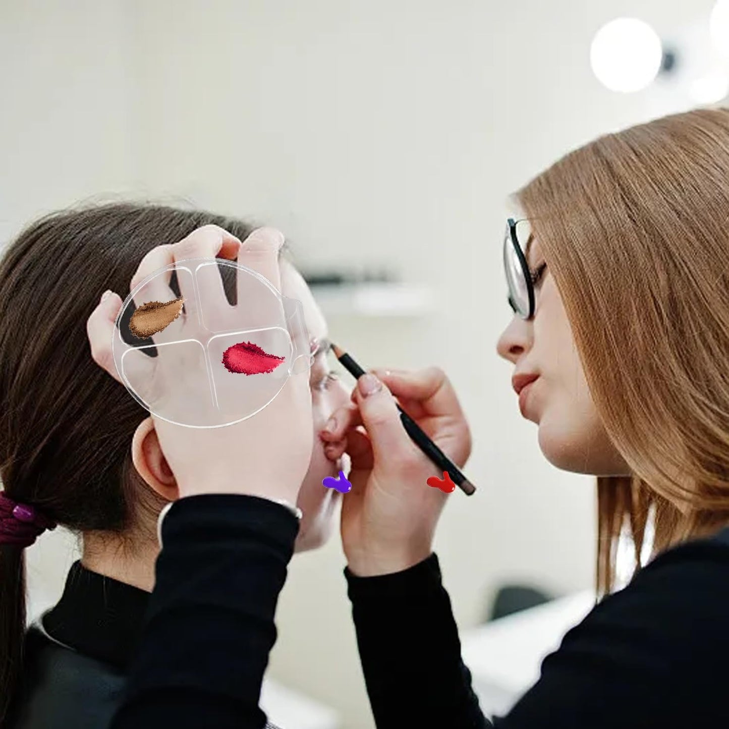 yueton 2PCS Acrylic Makeup Mixing Tray Makeup Palette Spatula Eyeshadow Makeup Hand Palette Nail Art Transparent Palette Hand Makeup Mixing Palette Cosmetic Foundation Dish for Makeup Foundation