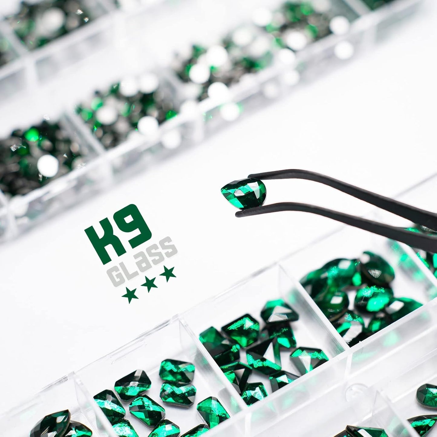 4080Pcs Emerald Green Nail Rhinestones K9 Glass Crystal Flat Back Rhinestones Nail Charms Stones Multi Shapes Big Gems Round Beads Nail Art Diamonds jewels for Nails Face Eyes Makeup Crafts DIY