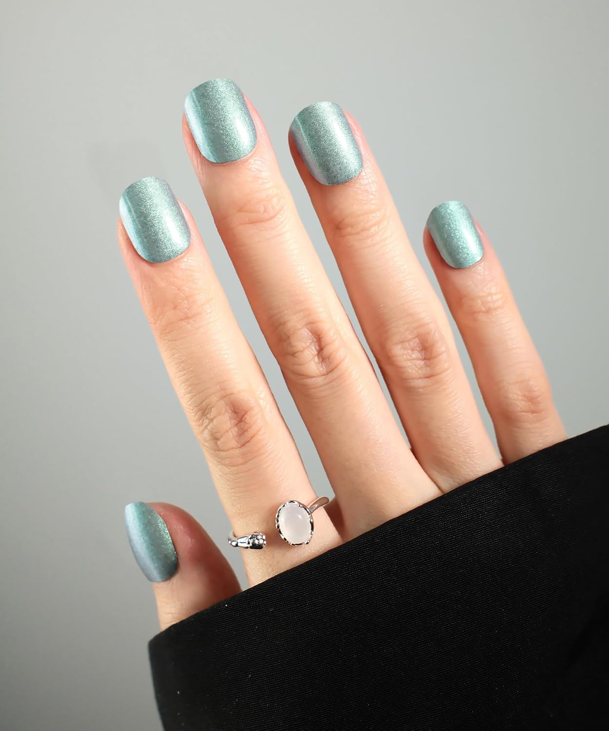 Glitter Nail Polish Strips, 32 Pcs Salon Quality Gel Nail Stickers, Long Lasting Wraps Easy to Use & Remove (Glitter Aquamarine)