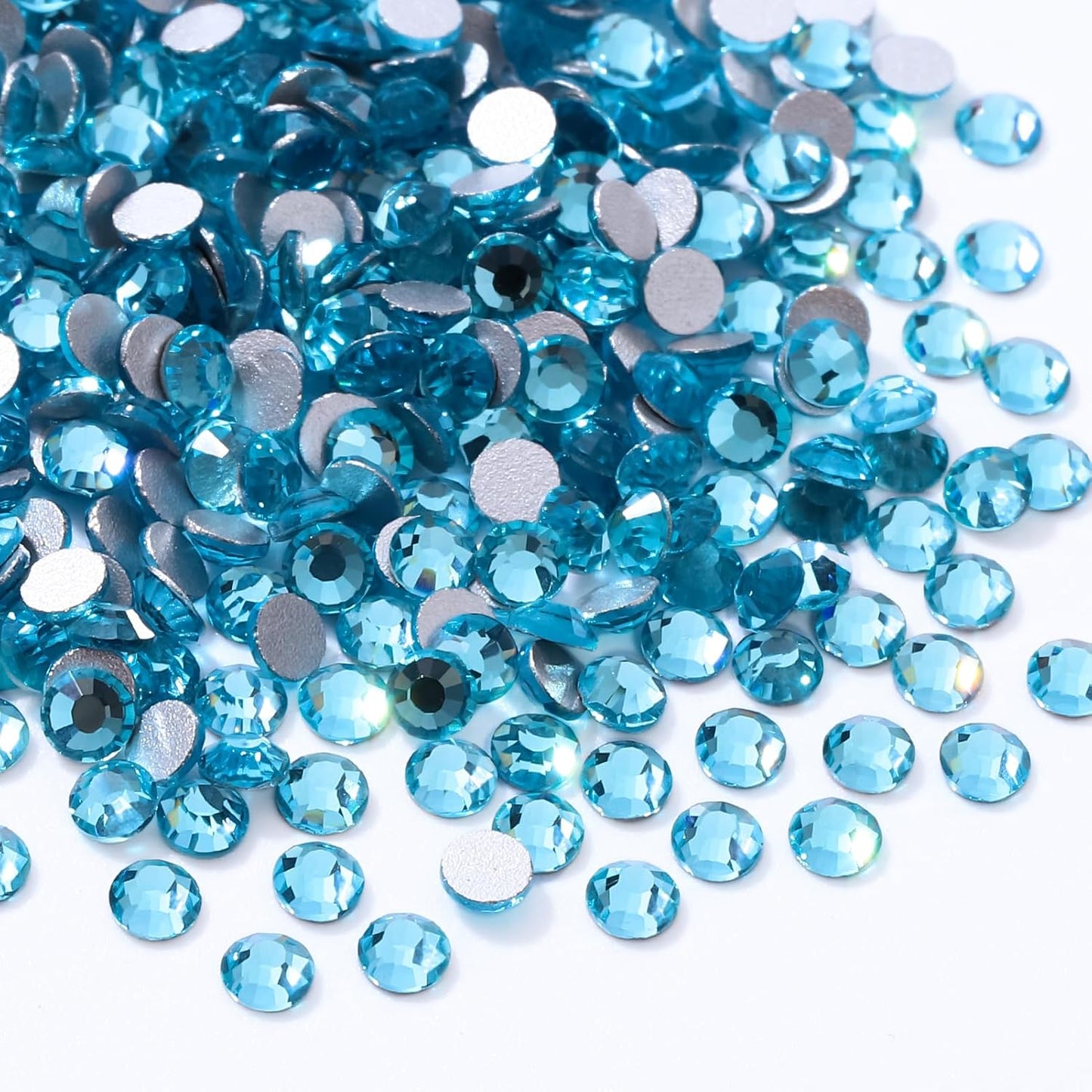 Aquamarine Flatback Rhinestones, Glass Rhinestones for Nail Art and Craft, Glue Fix, Loose Crystal Gemstones(Aquamarine, SS4, 1440pcs, 1.5-1.7mm)